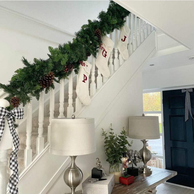 Stocking staircase
