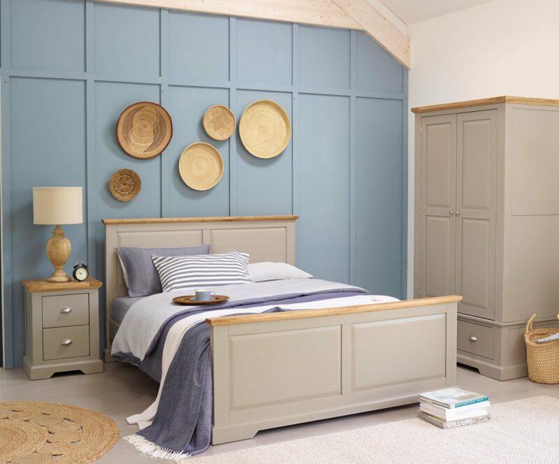 St Ives bedroom