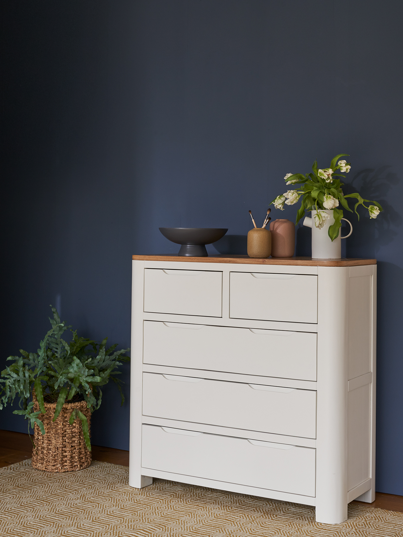 Hove white painted chest of drawers