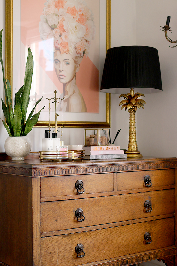 Antique wooden chest of drawers
