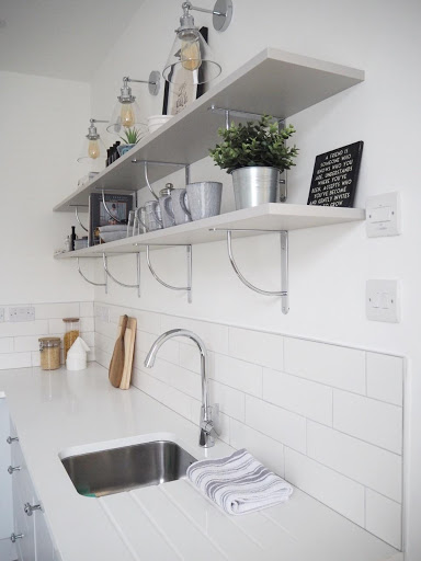white minimalist kitchen