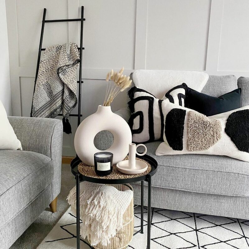 Jensen sofa, neutral textured interior